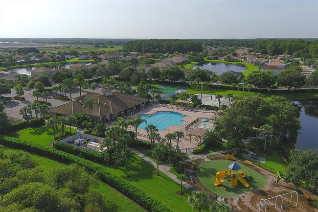 7538 Camden Harbour Dr, House other with 6 bedrooms, 4 bathrooms and null parking in BRADENTON FL | Image 92
