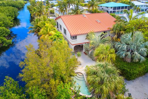 30319 Falcon Ln, Big Pine Key, FL, 33043-5115 | Card Image
