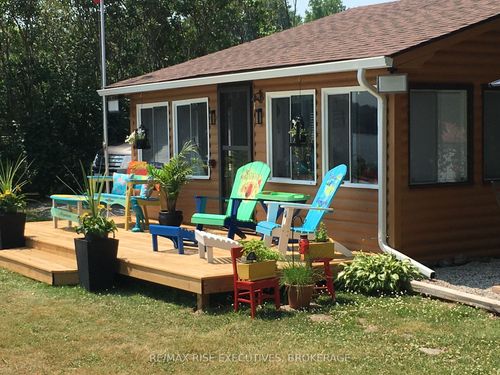 5065 Lower Round Lake Rd, South Frontenac, ON, K0H1H0 | Card Image