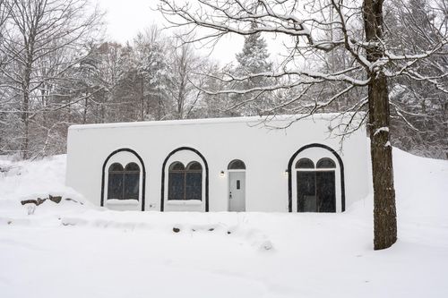 4736 S Rolland Rd, Blanchard, MI, 49310-9129 | Card Image