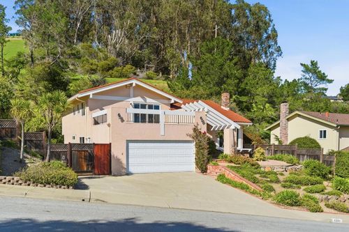 1581 Ascension Drive, San Mateo, CA, 94402 | Card Image