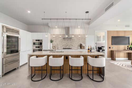 1203-7120 E Kierland Blvd, Scottsdale, AZ, 85254-3085 | Card Image