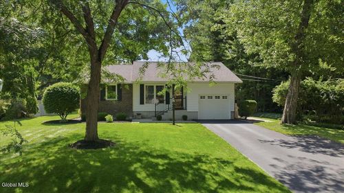 3 Sylvan Lane, Clifton Park, NY, 12065 | Card Image