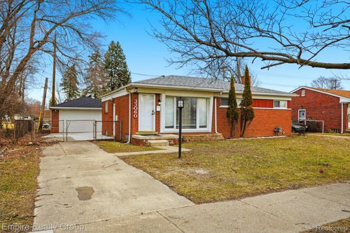 33060 Cherry Hill Rd, Garden City, MI, 48135-1092 | Card Image