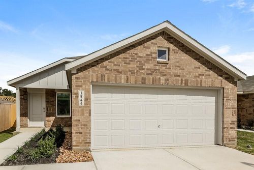 1544 Sunset Ridge Dr, Conroe, TX, 77303-4526 | Card Image