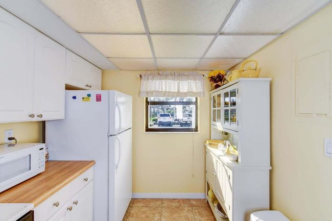 APT-108 - 9400 S Ocean Dr, Condo with 2 bedrooms, 2 bathrooms and null parking in Jensen Beach FL | Image 17