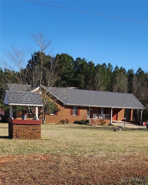 168 Country Ln, South Hill, VA, 23970-3314 | Card Image