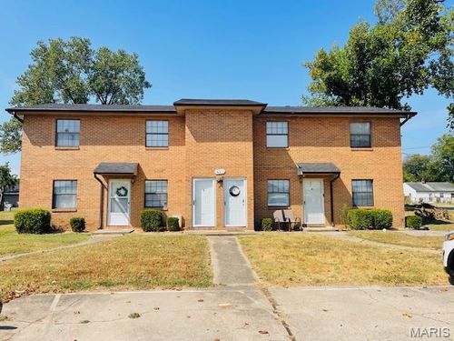 805-801 S West St, Sikeston, MO, 63801-4034 | Card Image