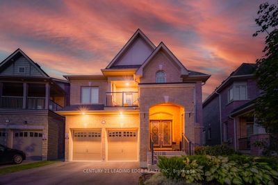 2397 Dress Circle Cres, House other with 4 bedrooms, 4 bathrooms and 4 parking in Oshawa ON | Image 1