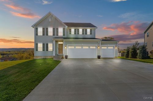 5551 Rolling Meadows Way, Camillus, NY, 13031-8730 | Card Image