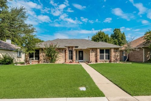 2031 Lansdown Dr, Carrollton, TX, 75010-4045 | Card Image