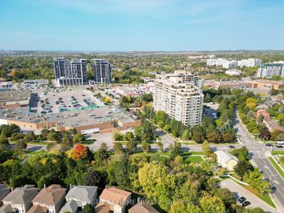 1222 - 32 Clarissa Dr, Condo with 2 bedrooms, 2 bathrooms and 1 parking in Richmond Hill ON | Image 1