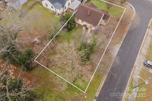 3101 Dogwood Ave, Charlotte, NC, 28206-3513 | Card Image