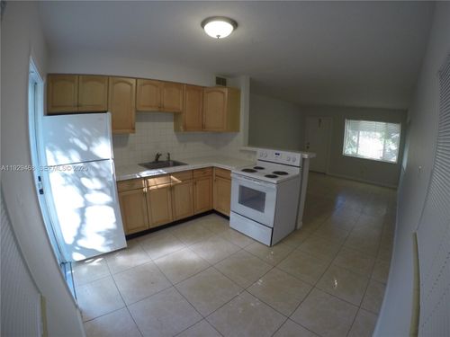 apt-2-1842 Mckinley St, Hollywood, FL, 33020-3169 | Card Image