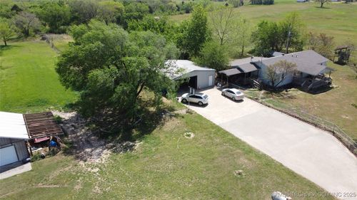 98148 Highway 48, Castle, OK, 74833-4817 | Card Image