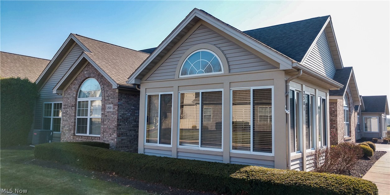 2501 695 E Western Reserve Road, Sold in Poland Zoocasa