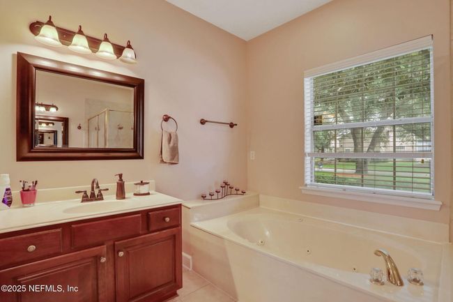 7670 Wexford Club Dr W, House other with 6 bedrooms, 5 bathrooms and null parking in Jacksonville FL | Image 35