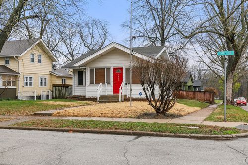 1327 39th St, Des Moines, IA, 50311-2648 | Card Image