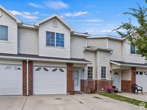 3214 S Monterey Cir, Sandy, UT, 84093 | Card Image
