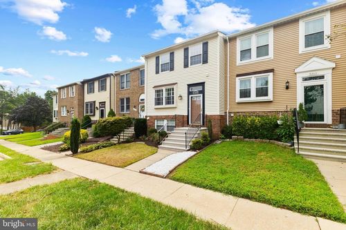 5308 Admiralty Ct, ALEXANDRIA, VA, 22315-3956 | Card Image