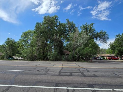 339 17th Ave, Longmont, CO, 80501-2806 | Card Image