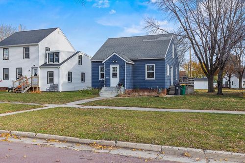 912 Rowland St, Tracy, MN, 56175-1033 | Card Image