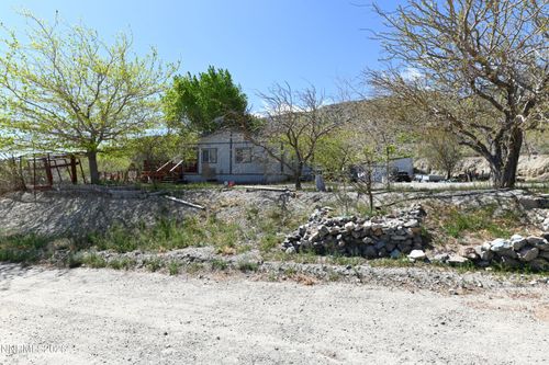 634 Welcome Dr, Walker Lake, NV, 89415-9657 | Card Image