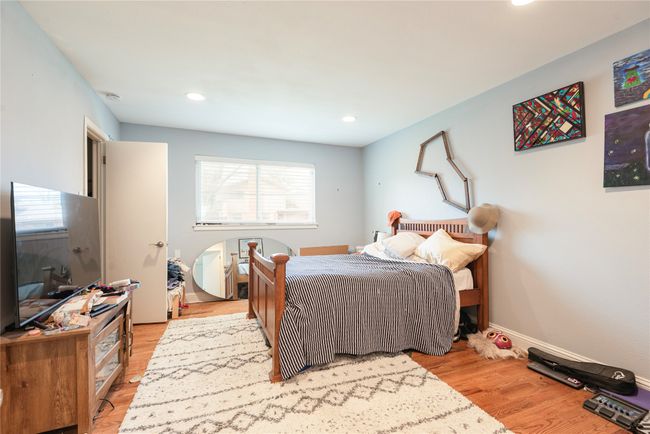 9405 Pinewood Dr, House other with 4 bedrooms, 2 bathrooms and null parking in Dallas TX | Image 39