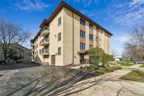 1d-4500 W 93rd St, Oak Lawn, IL, 60453-1848 | Card Image