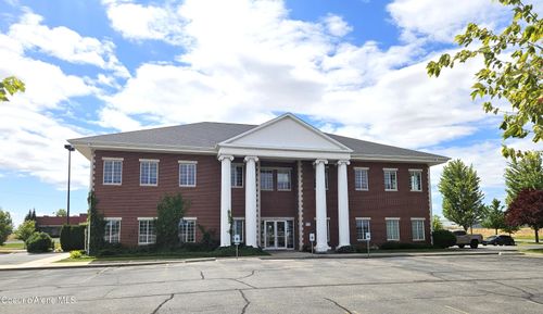 8727 W Us 2 Hwy, Spokane, WA, 99224-9498 | Card Image