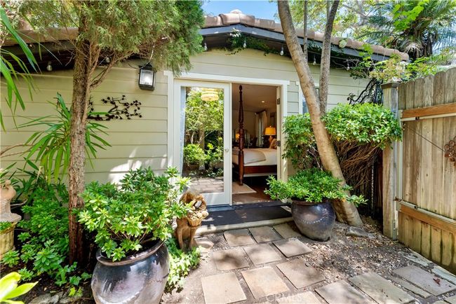 302 W Carter Ave, House other with 4 bedrooms, 4 bathrooms and null parking in Sierra Madre CA | Image 45