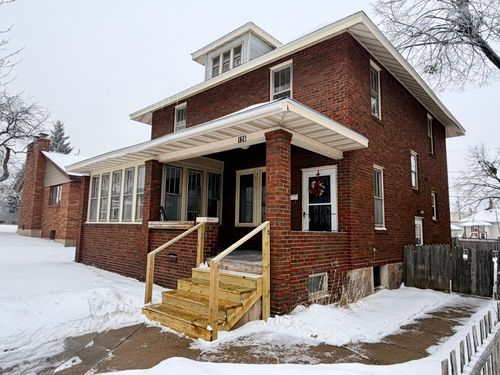 126 2nd St Sw, Chisholm, MN, 55719-2006 | Card Image