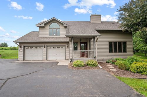 1705 170th Ave, New Richmond, WI, 54017-6726 | Card Image