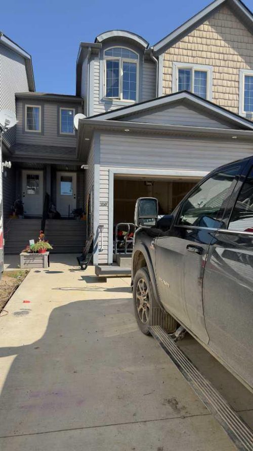 2830 12 Ave, Wainwright, AB, T9W0A9 | Card Image