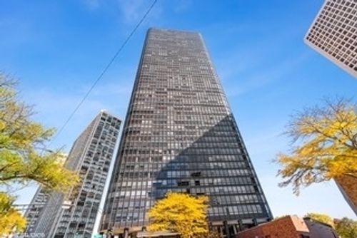 4407-5415 N Sheridan Rd, Chicago, IL, 60640-1950 | Card Image