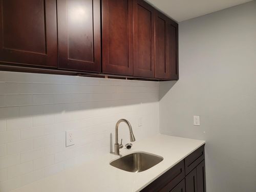 3-10209 Wiggins St, Houston, TX, 77029-2558 | Card Image