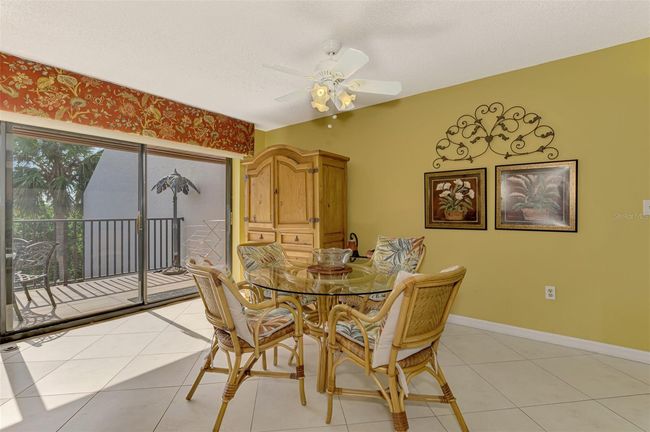APT-832 - 1200 Cove Ii Pl, Condo with 2 bedrooms, 2 bathrooms and null parking in SARASOTA FL | Image 8
