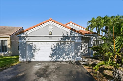 857 Sand Creek Cir, Weston, FL, 33327-1203 | Card Image