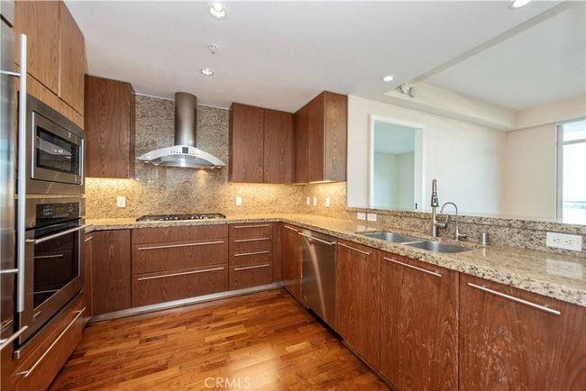 603 - 3141 Michelson Dr, Condo with 2 bedrooms, 2 bathrooms and 2 parking in Irvine CA | Image 5