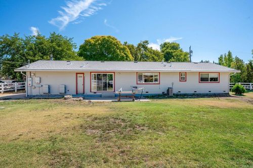 4990 Del Rd, Loomis, CA, 95650-9009 | Card Image