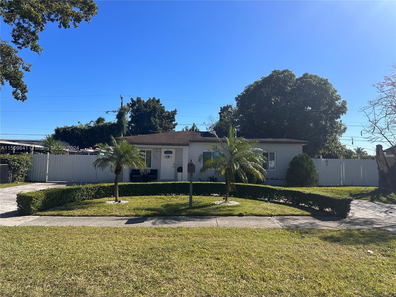 14901-polk-st-for-sale-in-miami-zoocasa