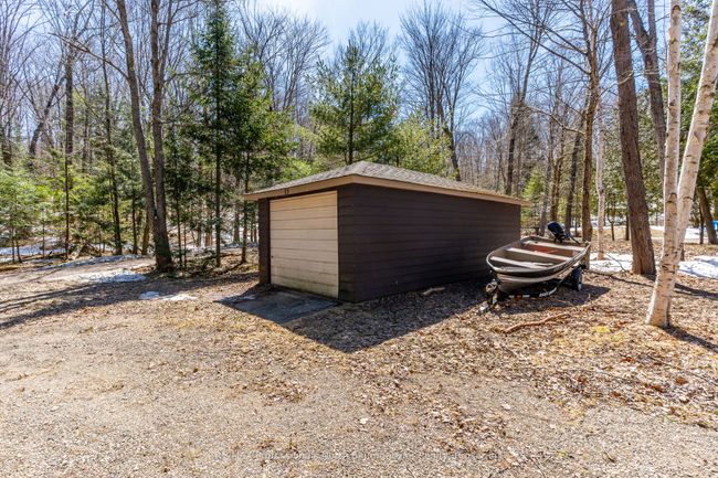 1088 Gravel Pit Dr, House other with 3 bedrooms, 1 bathrooms and 6 parking in Minden ON | Image 30