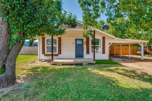 117 E Division St, Pilot Point, TX, 76258-4543 | Card Image