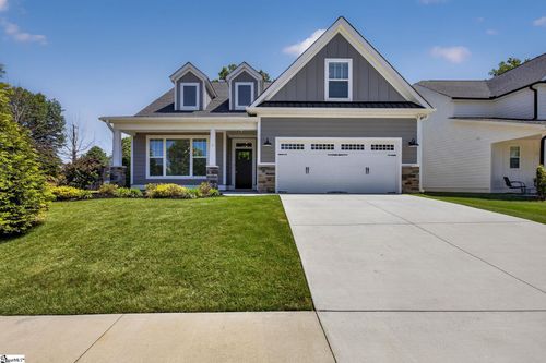 3 Clyburn Ln, Taylors, SC, 29687-5784 | Card Image