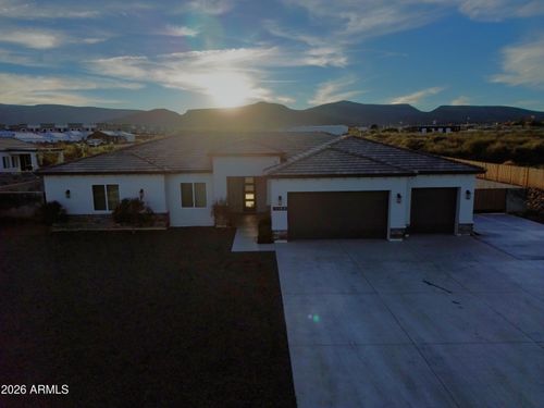1183 W White Hawk Dr, Camp Verde, AZ, 86322-7720 | Card Image