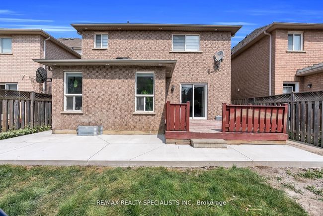 91 Buick Blvd, House other with 7 bedrooms, 5 bathrooms and 7 parking in Brampton ON | Image 45