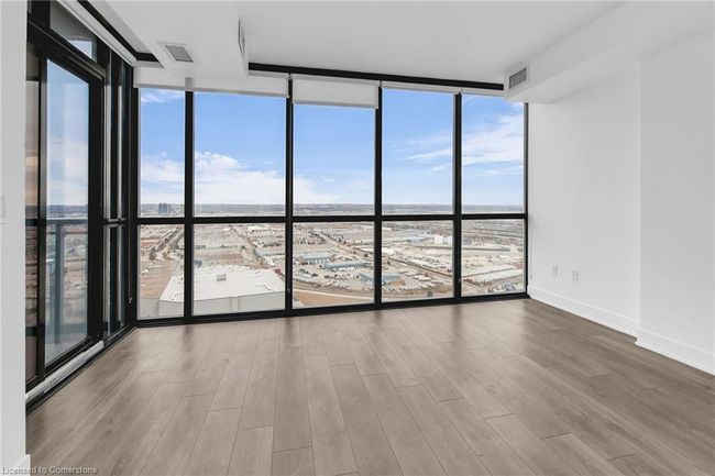 3207 - 2916 7 Highway, House attached with 2 bedrooms, 2 bathrooms and 1 parking in Vaughan ON | Image 19