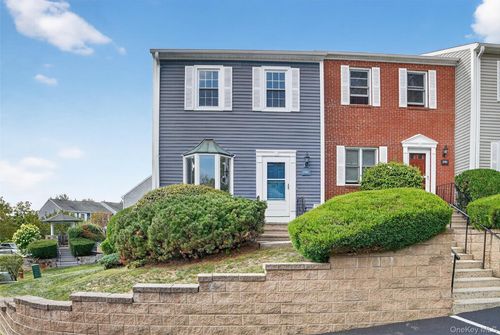 501 Mallard Way, Peekskill, NY, 10566-4176 | Card Image