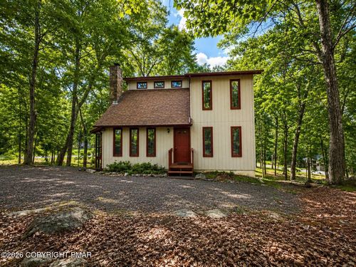 188 Radcliff Rd, Bushkill, PA, 18324-8508 | Card Image