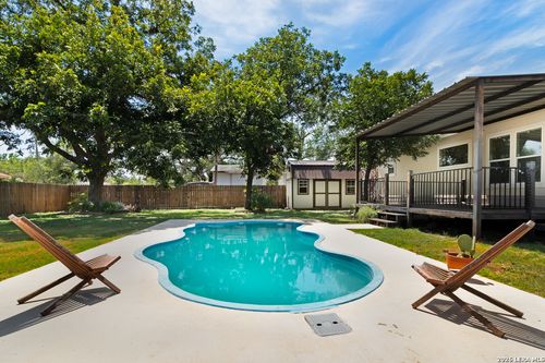 120 James, Sabinal, TX, 78881 | Card Image